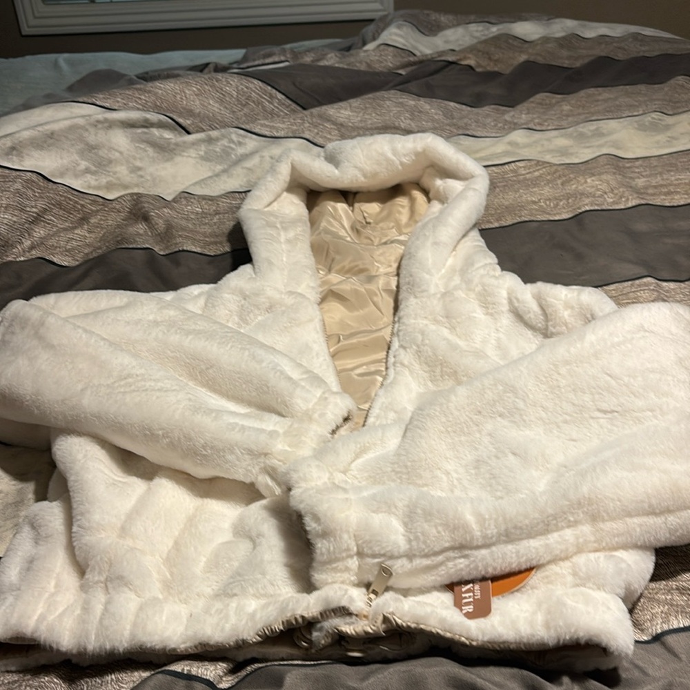 Reversible jacket